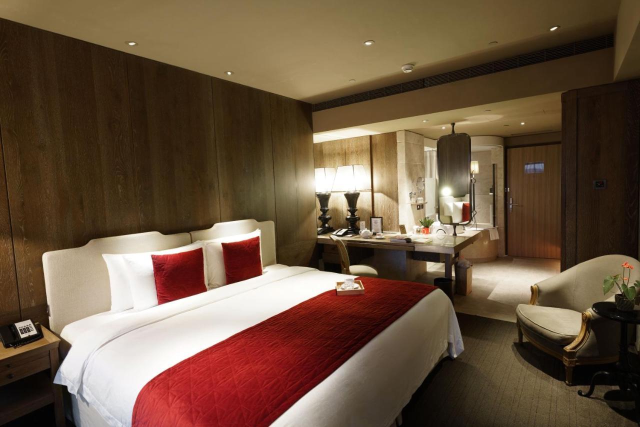Palais De Chine Hotel Taipei Eksteriør bilde A room at the hotel