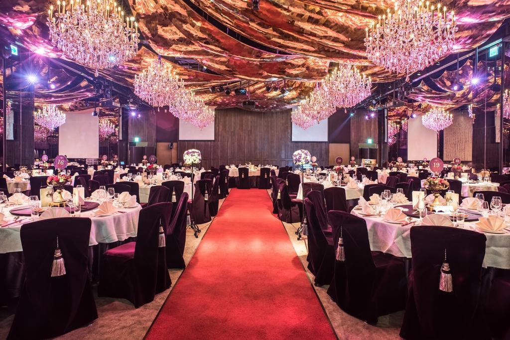 Palais De Chine Hotel Taipei Eksteriør bilde The ballroom of the hotel